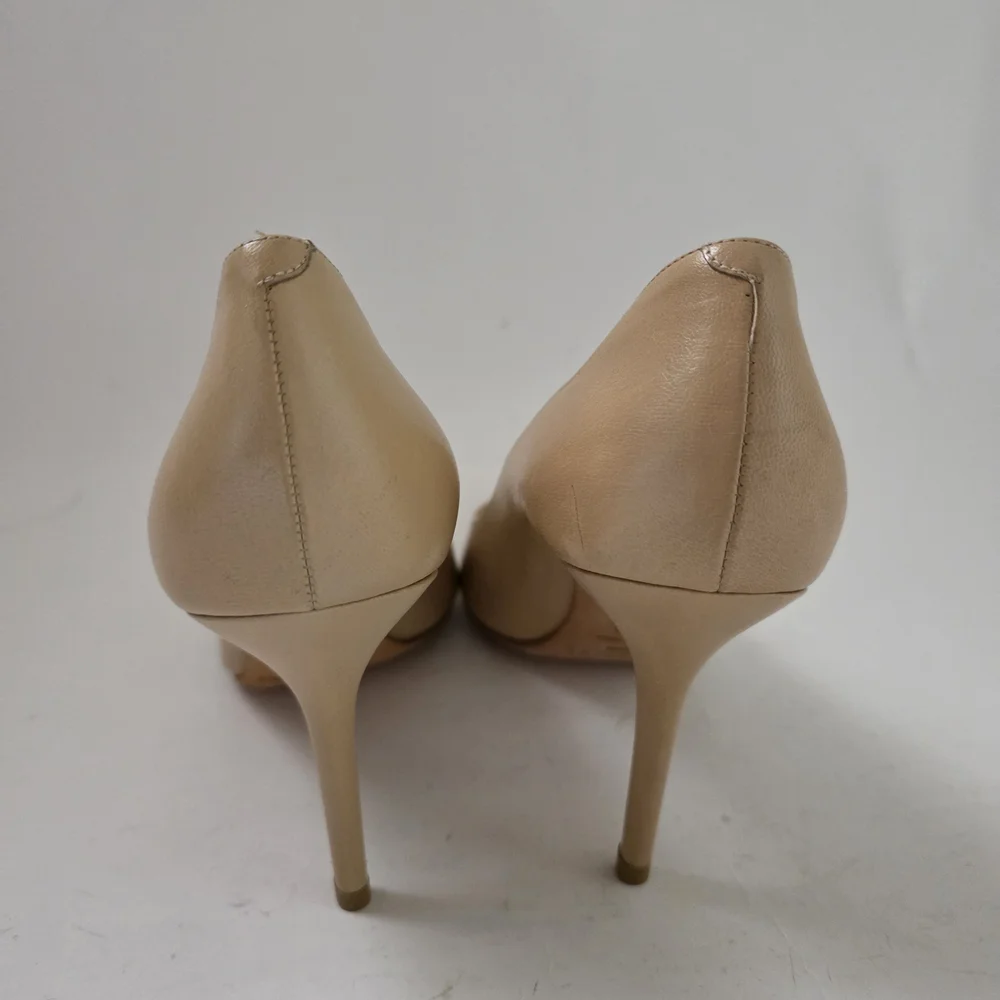 Jimmy Choo Beige Leather Esme Almond Toe Pumps Size 40.5 Heels